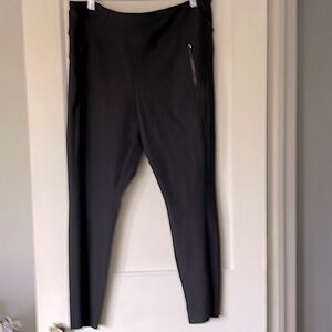 ATHLETA size XL joggers. Pleated,2 pocket zip in front. Backzip pocket. Like new